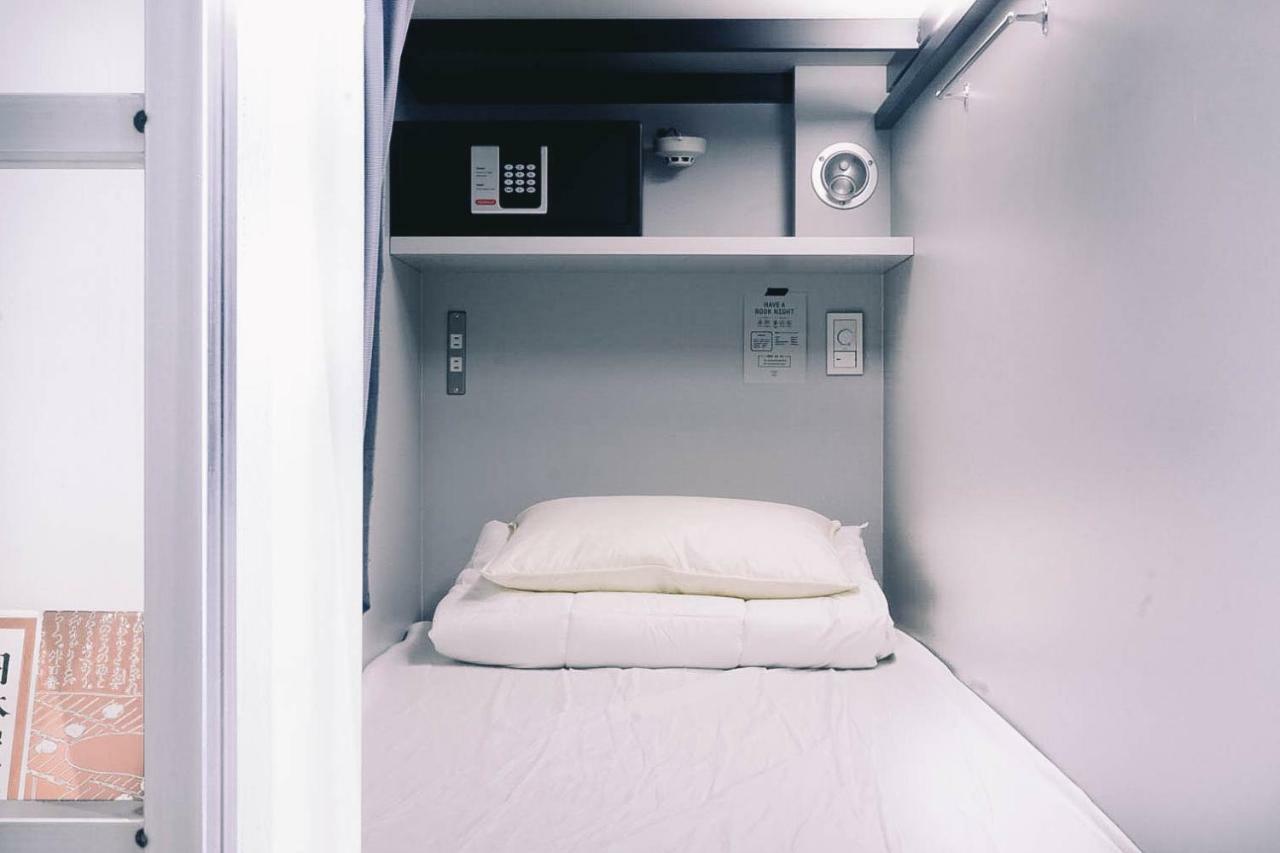 Hostel Book And Bed Tokyo Shinsaibashi Ōsaka Exterior foto